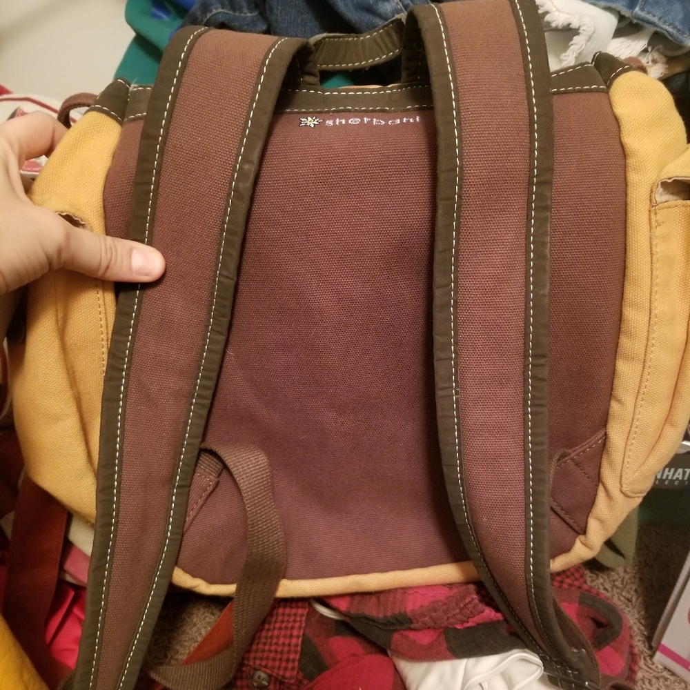 Sherpani Backpack - Picture 2 of 4